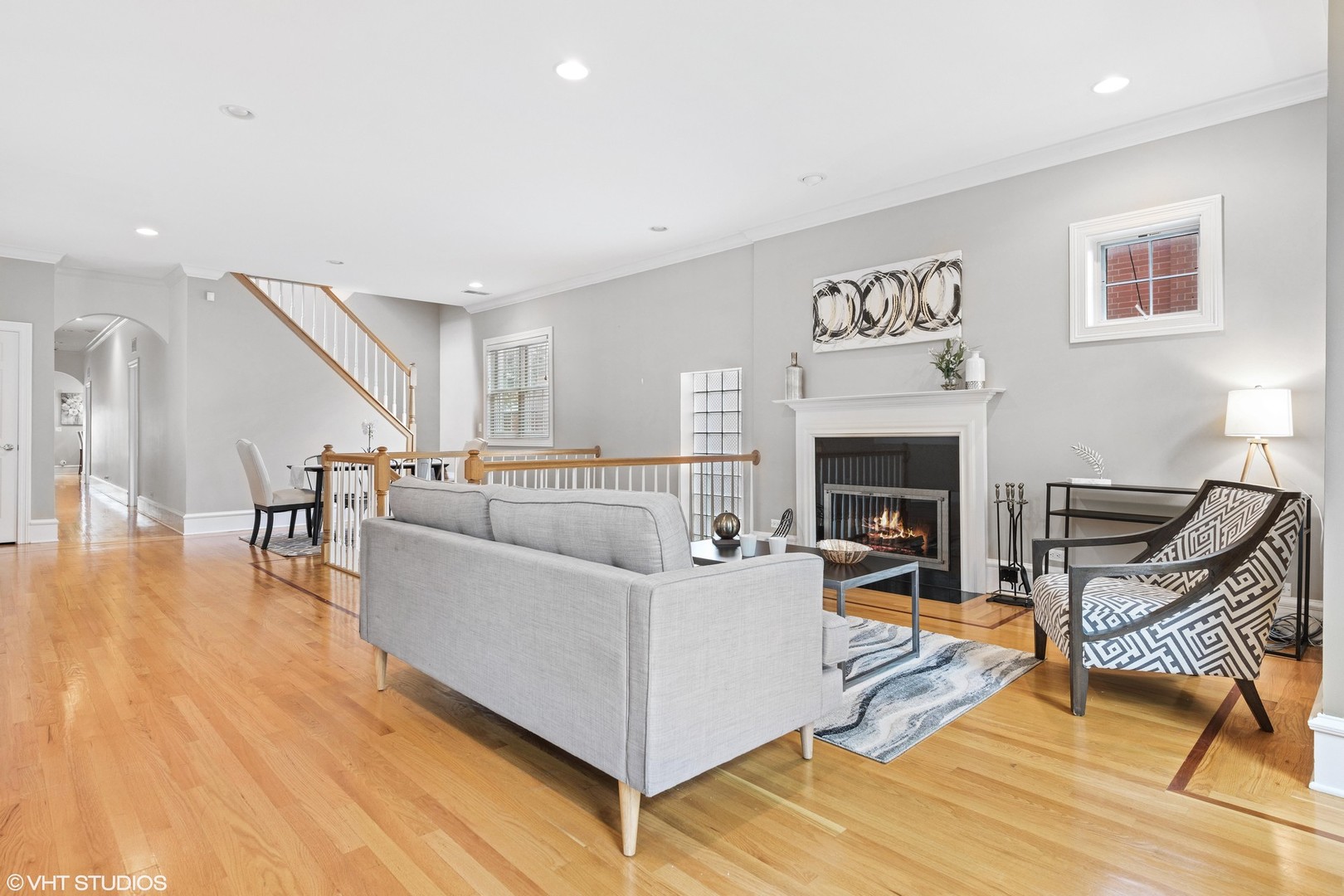 3824 North Greenview Avenue, Unit 3 Chicago, IL 60613 - Photo 5 of 38