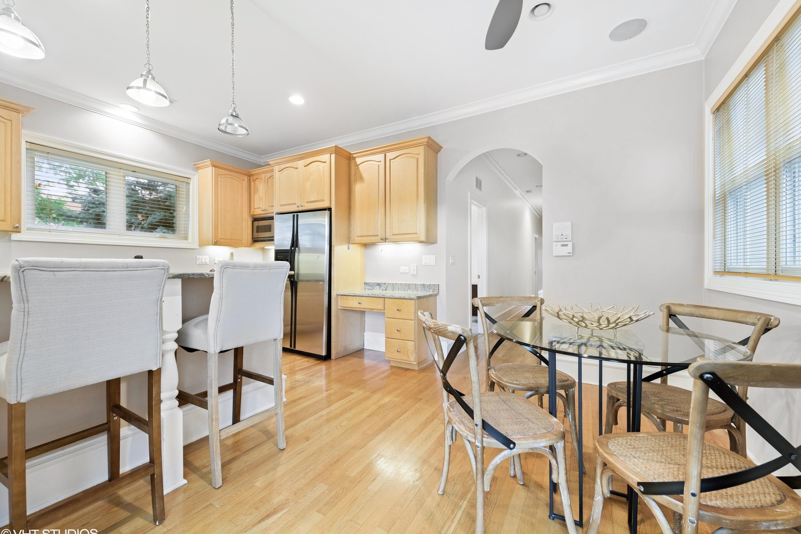 3824 North Greenview Avenue, Unit 3 Chicago, IL 60613 - Photo 8 of 38