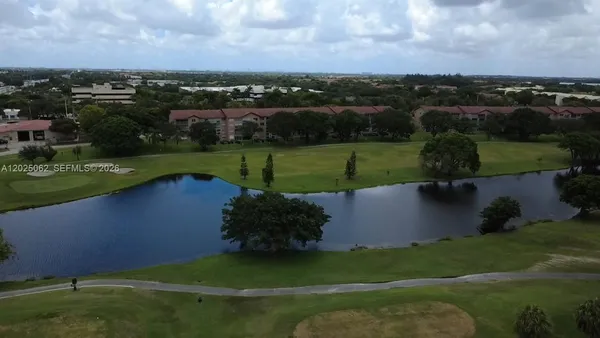 $1,500 | 101 Southwest 132nd Way, Unit 404J, Pembroke Pines, FL 33027
