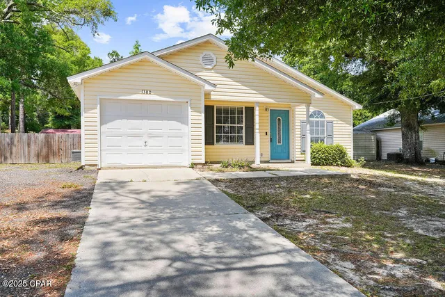 $219,900 | 1380 Watts Avenue, Chipley, FL 32428