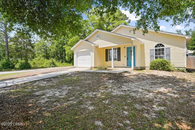 $219,900 | 1380 Watts Avenue, Chipley, FL 32428