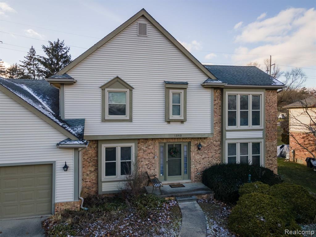1353 Lomas Verdes Rochester Hills, MI 48306 - Photo 6 of 42