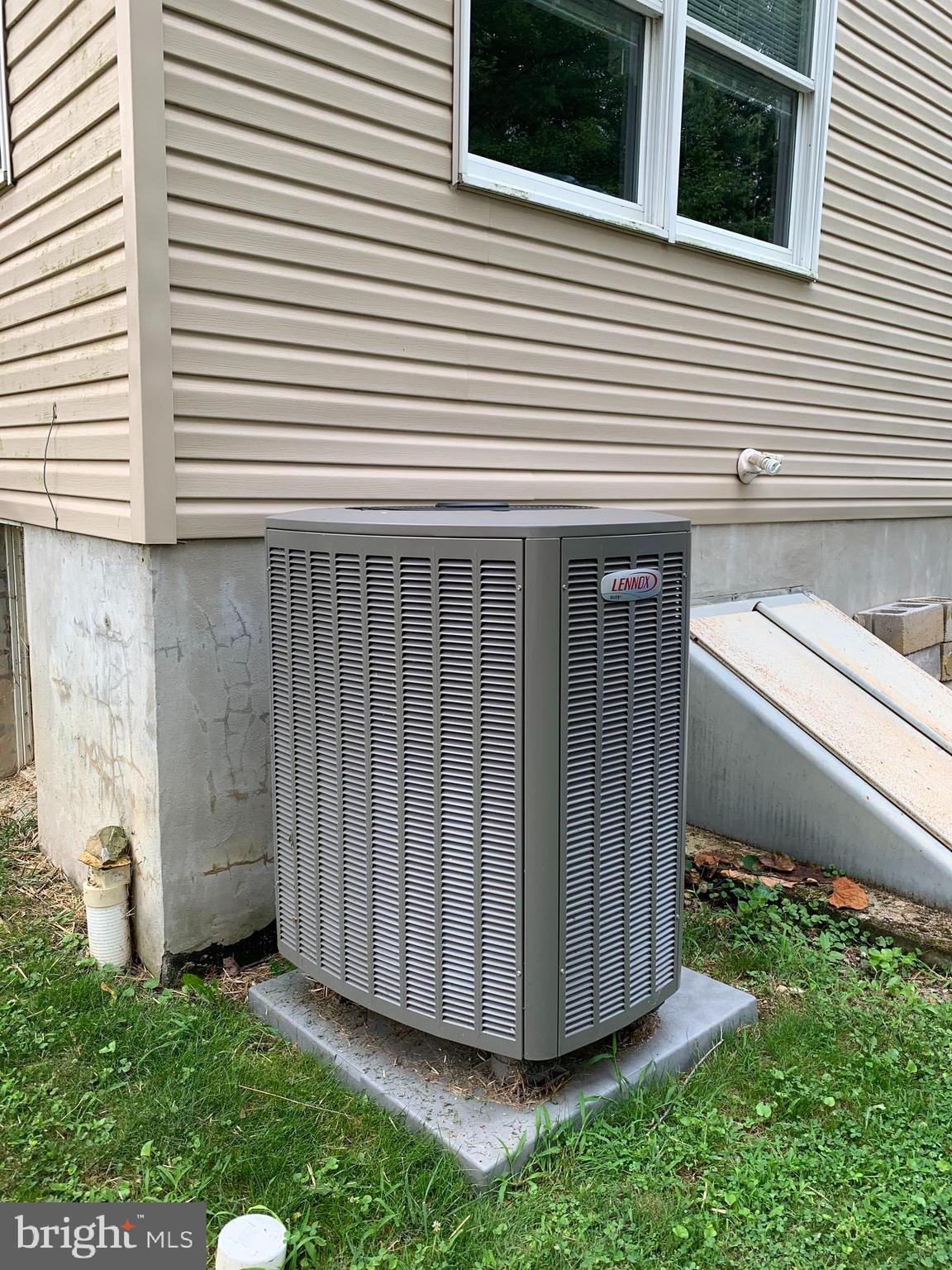18 Sullivan Road Westminster, MD 21157 - Photo 24 of 25 Outside unit for "back unit"