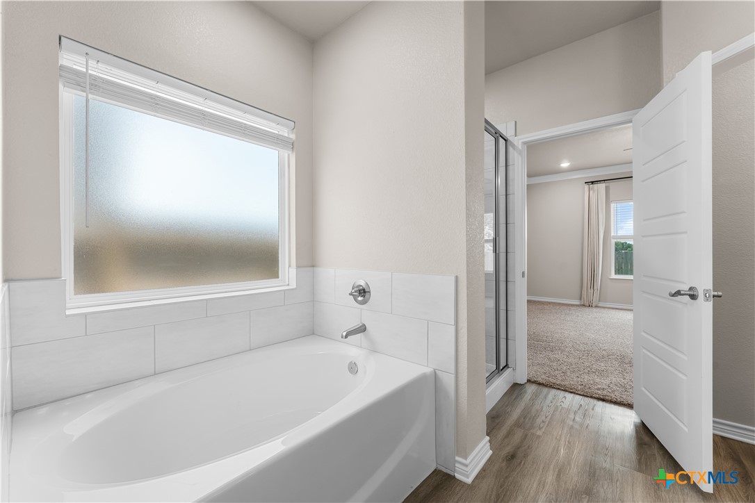 8321 Alabama Avenue Temple, TX 76502 - Photo 30 of 42 Primary Bath