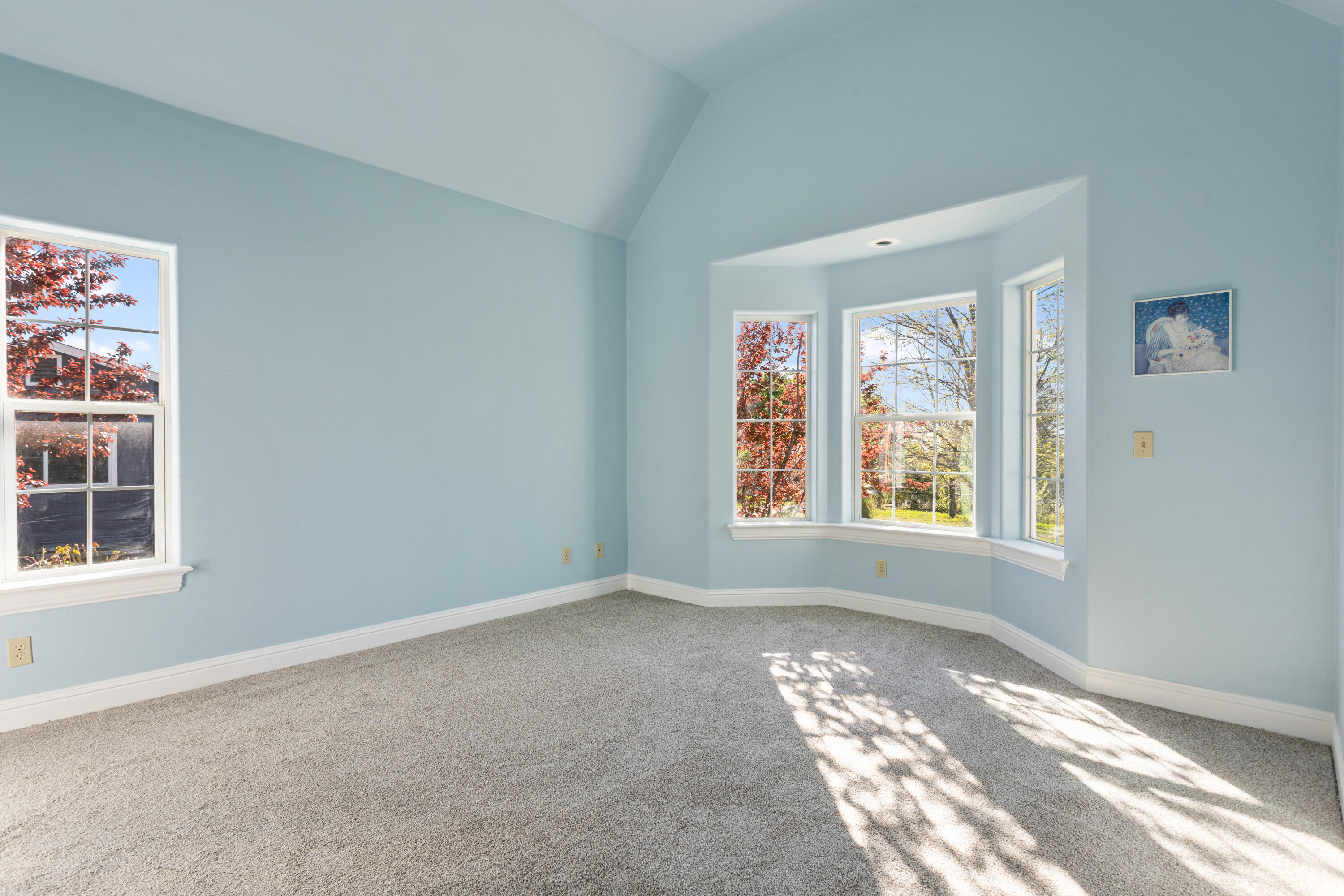 32211 Rock Creek Road Manton, CA 96059 - Photo 12 of 35 an empty room with windows