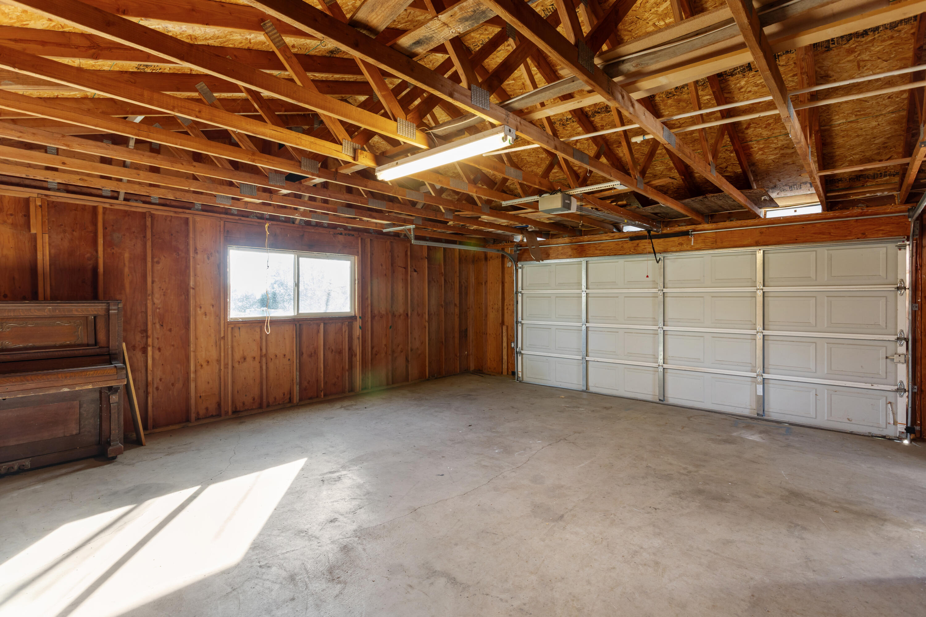 32211 Rock Creek Road Manton, CA 96059 - Photo 35 of 35 a view of an empty room