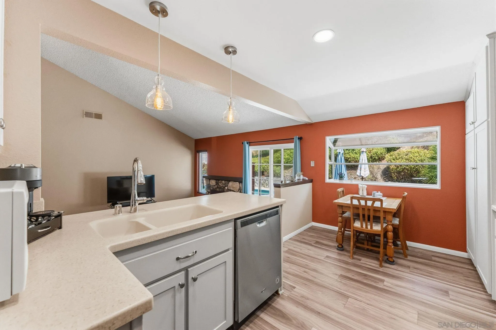 10565 Strathmore Drive Santee, CA 92071 - Photo 18 of 59