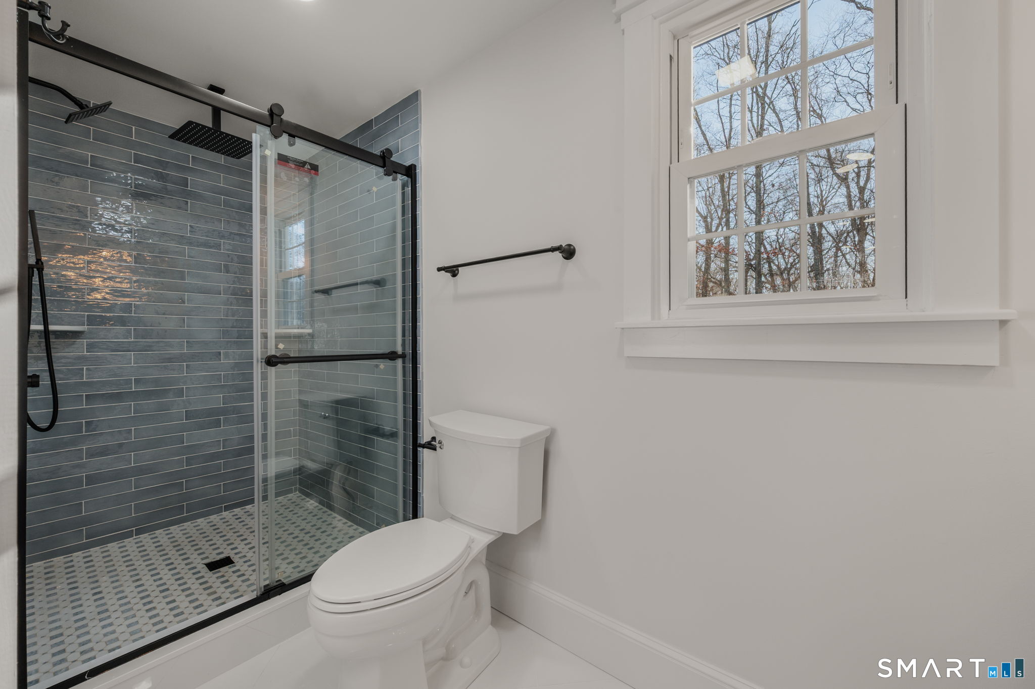 87 Colony Road Groton, CT 06340 - Photo 26 of 34