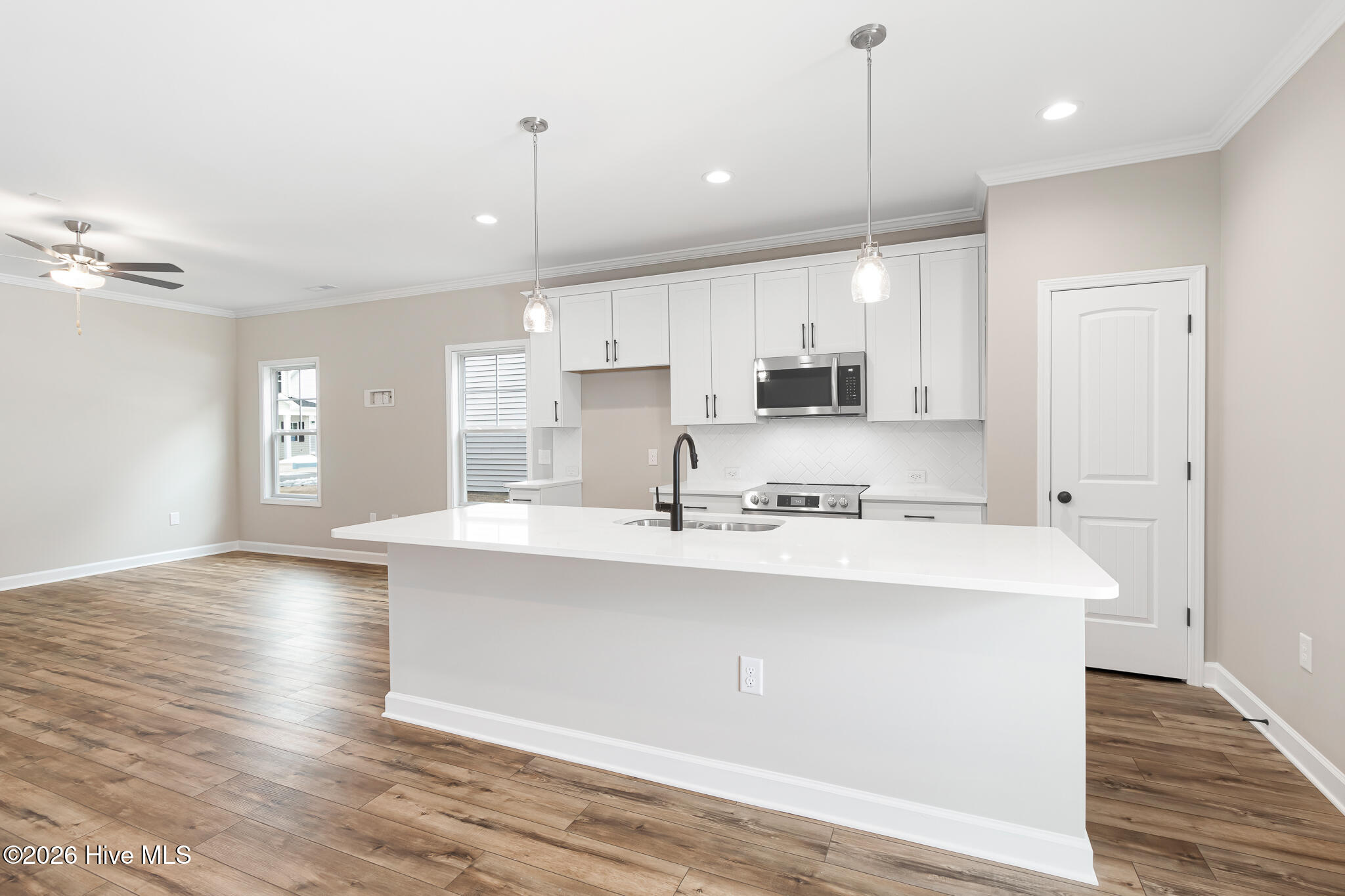 232 Cline Way, Unit 129 Beaufort, NC 28516 - Photo 11 of 37 Kitchen