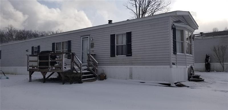 10 Zahniser Road, Unit 9 Mercer, PA 16137 - Photo 8 of 9 deck/entrance