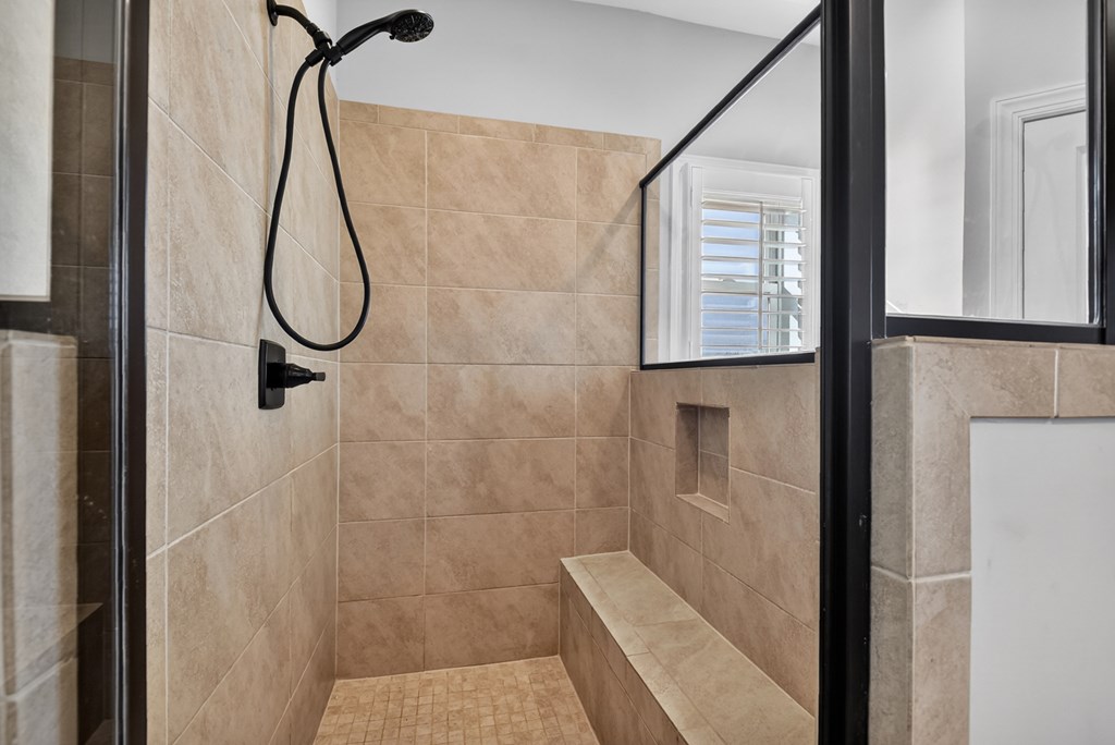 28 Mountaintown Road Ellijay, GA 30540 - Photo 26 of 54 a bathroom with a shower