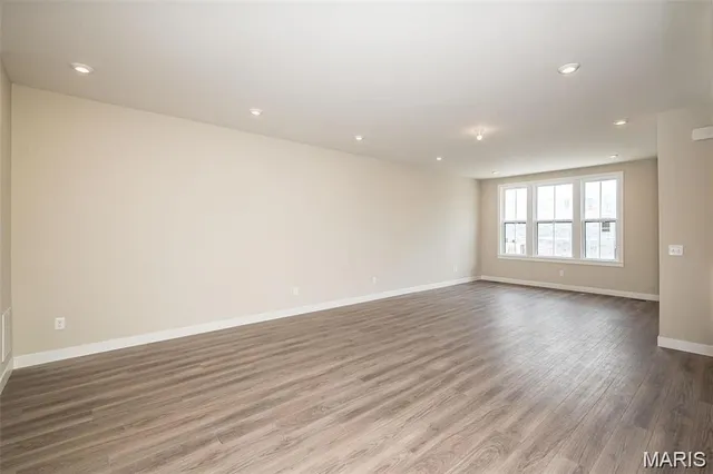 $575,900 | 1347 West Gtwy Heights, Unit 53603, Richmond Heights, MO 63144