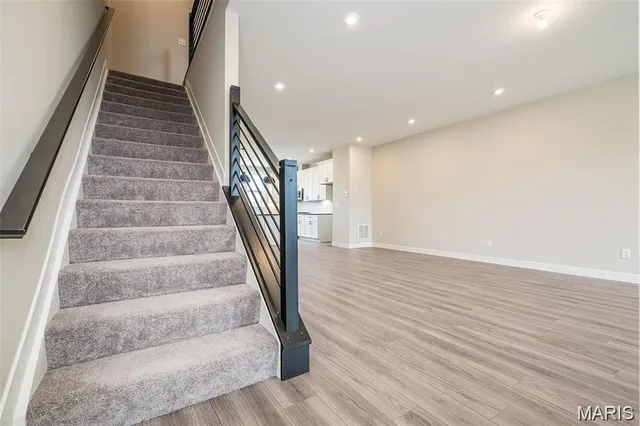 $575,900 | 1347 West Gtwy Heights, Unit 53603, Richmond Heights, MO 63144