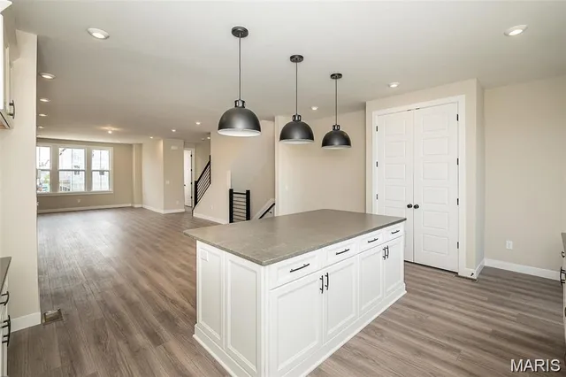 $575,900 | 1347 West Gtwy Heights, Unit 53603, Richmond Heights, MO 63144