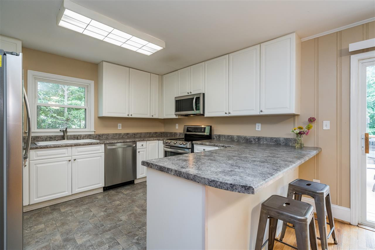 1234 Cross Link Road Raleigh, NC 27610 - Photo 10 of 26 Photo 10