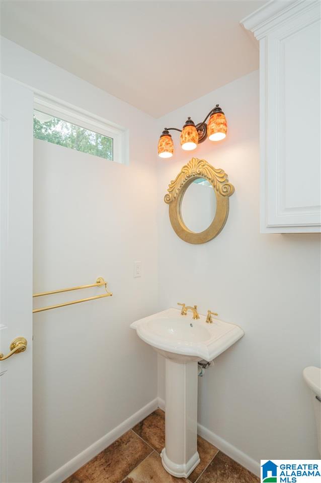 2678 Chandalar Lane Pelham, AL 35124 - Photo 23 of 50