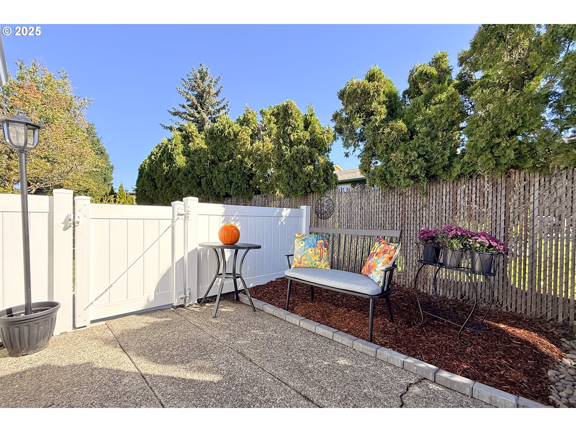 626 Northeast Fleming Avenue, Unit B63 Gresham, OR 97030 - Photo 7 of 45 a view of a backyard with furniture