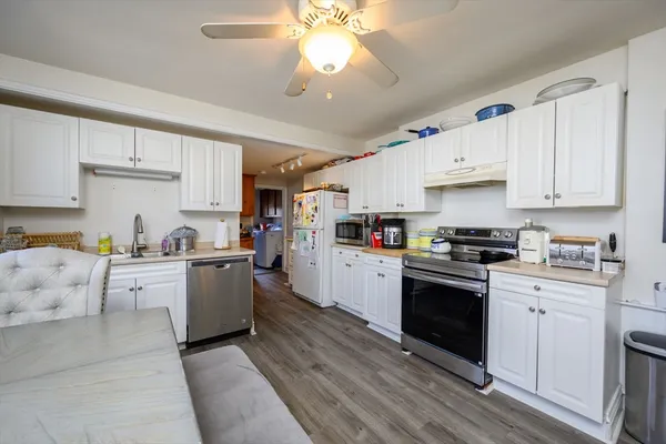 $1,299,000 | 498-500 Main Street, Hingham, MA 02043