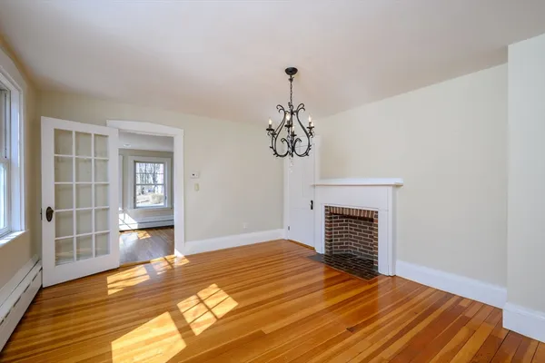 $1,299,000 | 498-500 Main Street, Hingham, MA 02043