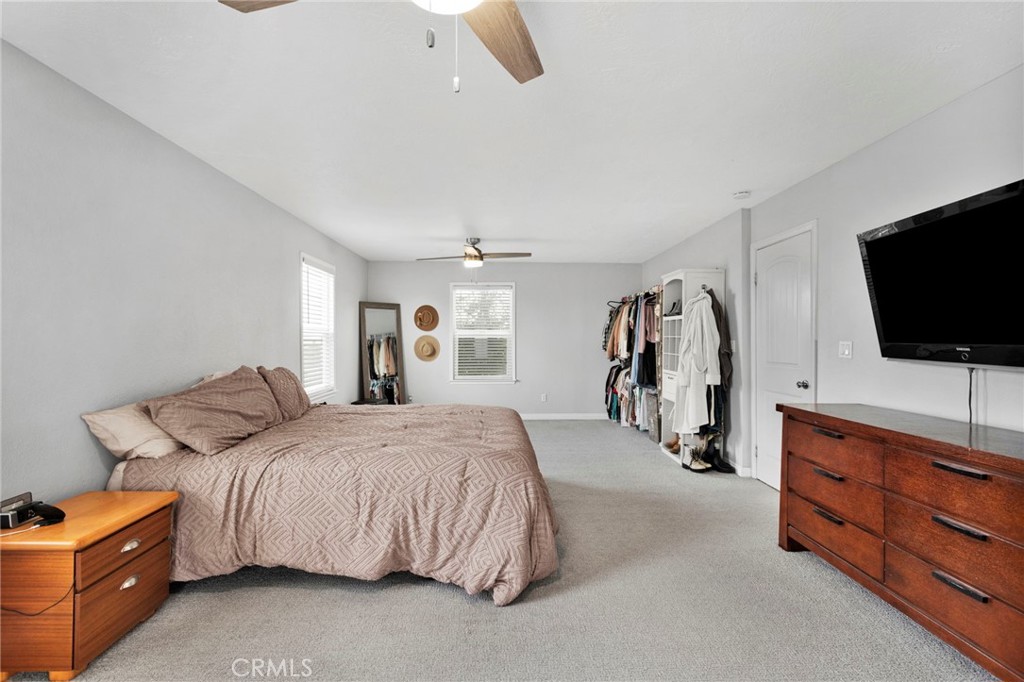 10088 Beekley Road Phelan, CA 92371 - Photo 25 of 36