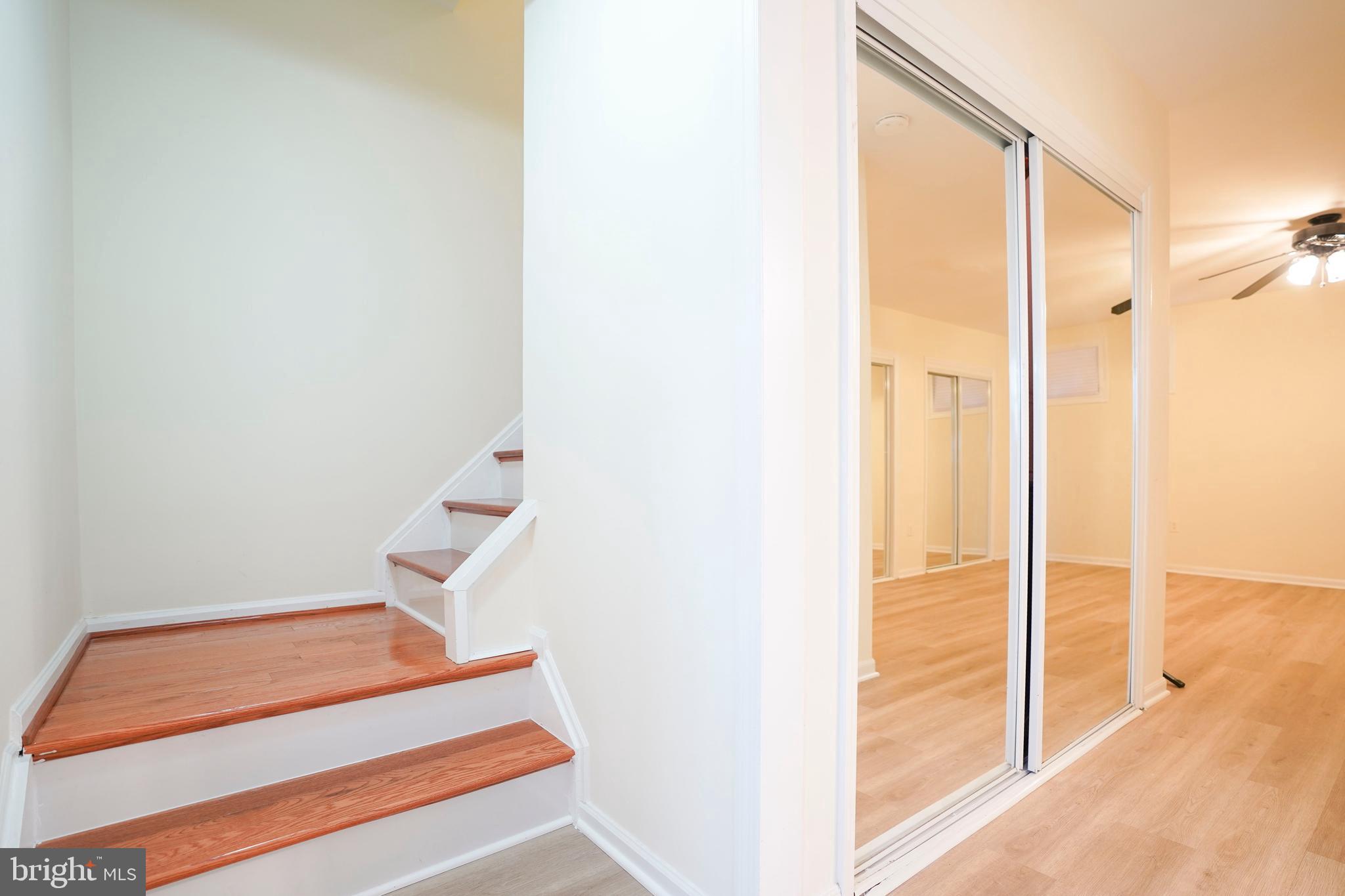 6903 Compton Lane Centreville, VA 20121 - Photo 25 of 35