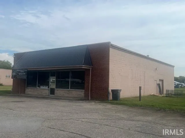 $295,000 | 7668 Michigan Road, Plymouth, IN 46563