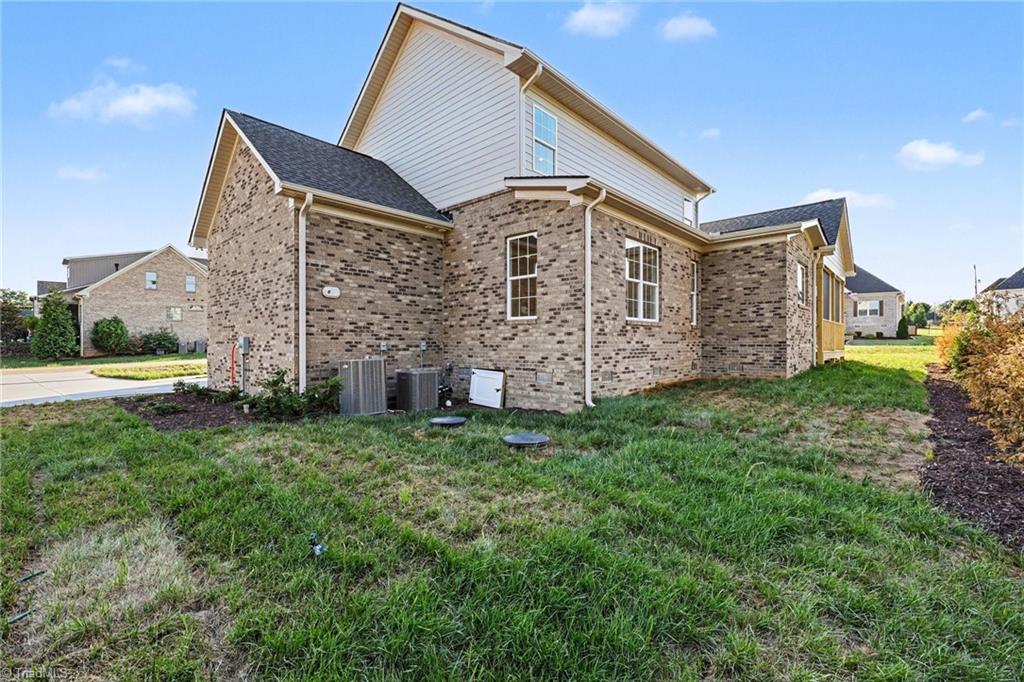 7400 Harkwood Court Oak Ridge, NC 27310 - Photo 34 of 42