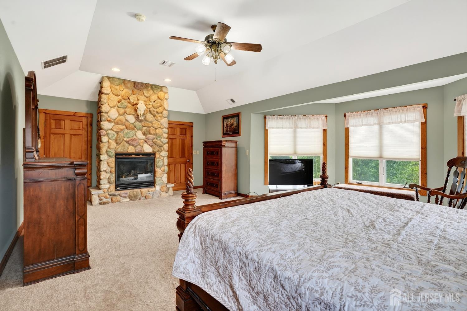 439 Schoolhouse Road Monroe Township, NJ 08831 - Photo 39 of 52