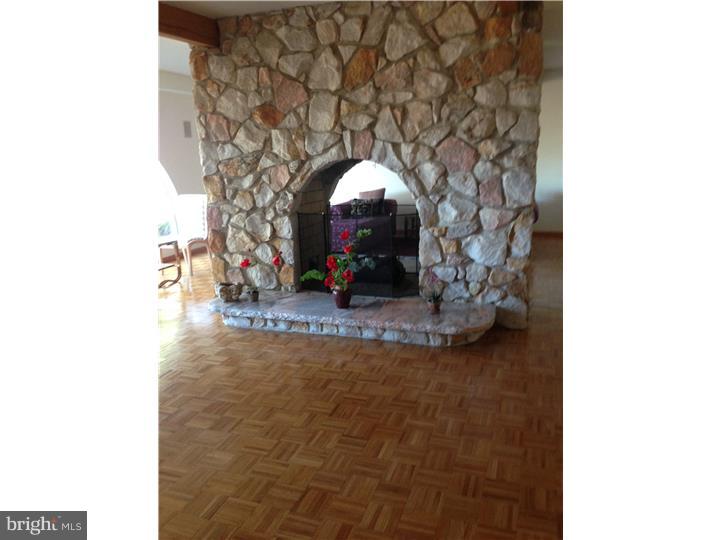136 Pitman Downer Road Sewell, NJ 08080 - Photo 10 of 25