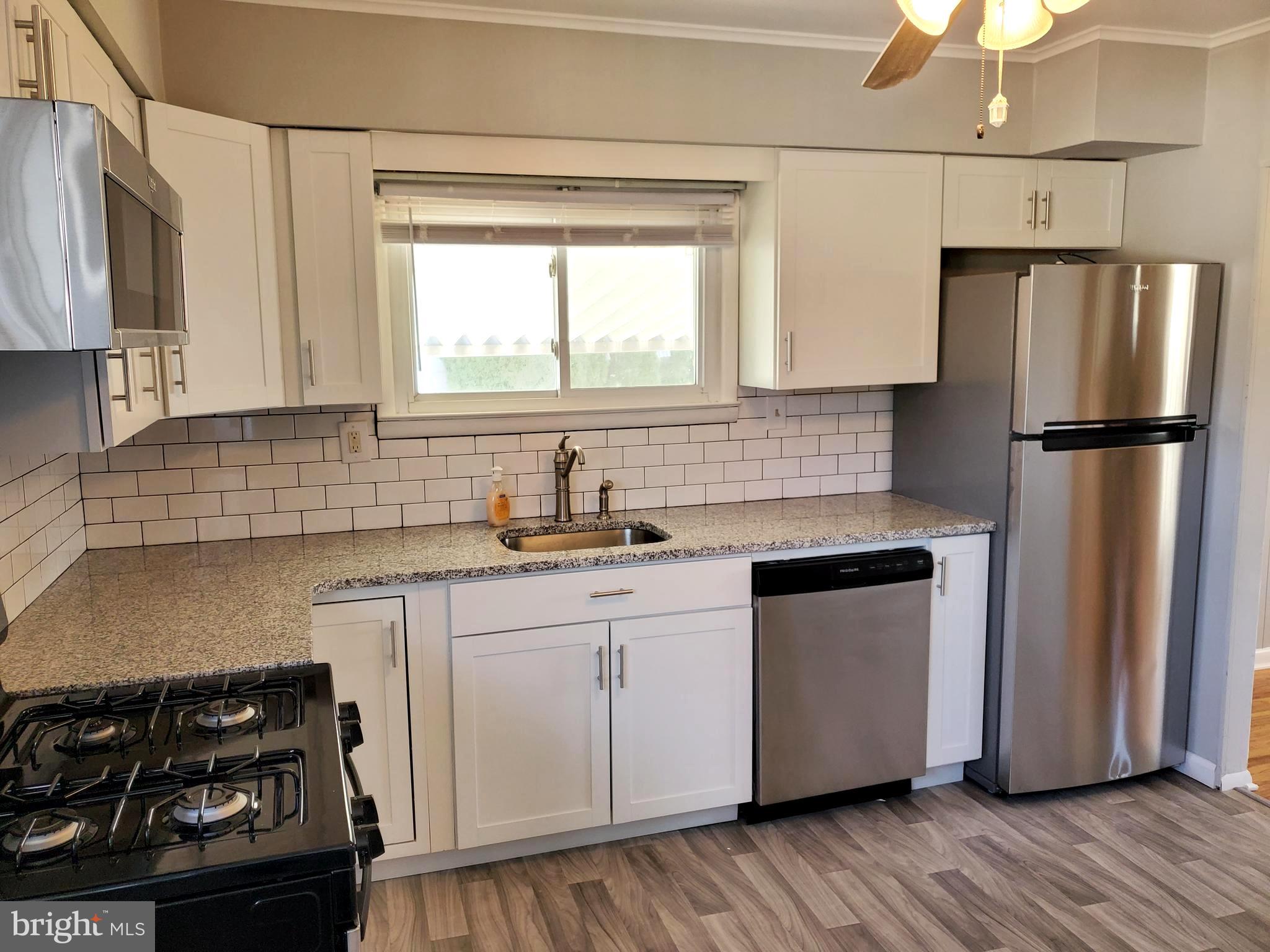 104 Baldwin Road Glassboro, NJ 08028 - Photo 2 of 21