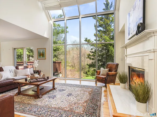 $795,000 | 230 New Canaan Avenue, Unit 14, Norwalk, CT 06850