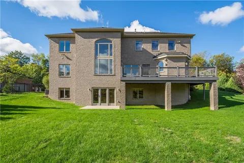 $875,000 | 108 Saddle Ridge Drive, Oakdale, PA 15071