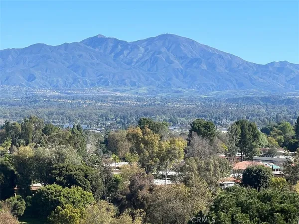 $3,950 | 24055 Paseo Del Lago, Unit 960, Laguna Woods, CA 92637