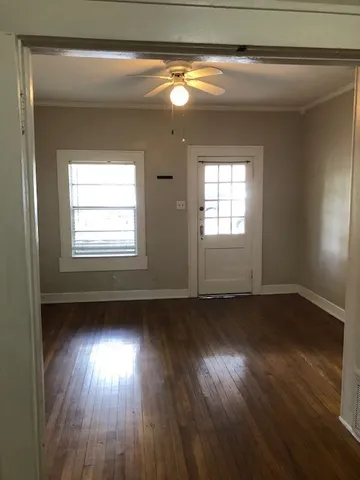 $1,950 | 2712 Whitis Avenue, Unit A, Austin, TX 78705