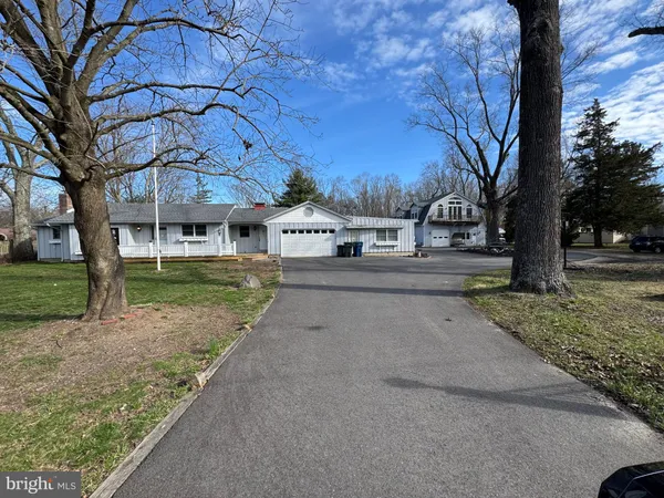 $825,000 | 815 Route Williamstown Nj 08094, Williamstown, NJ 08094