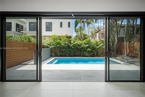 $2,965,000 | 2962 West Trade Avenue, Coconut Grove, FL 33133