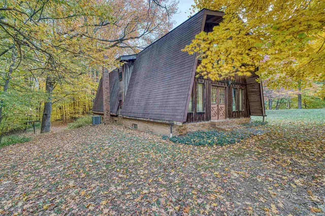 $239,900 | 3648 Sailer Road, Mount Vernon, IN 47620