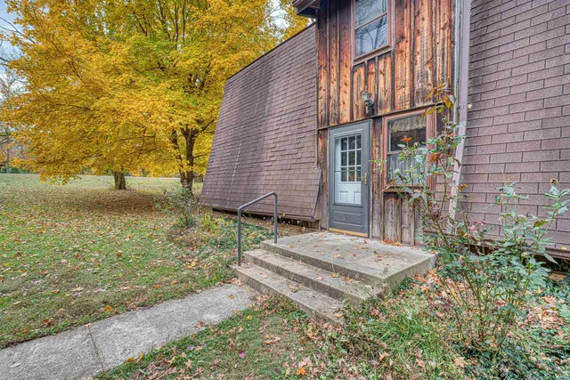 $239,900 | 3648 Sailer Road, Mount Vernon, IN 47620