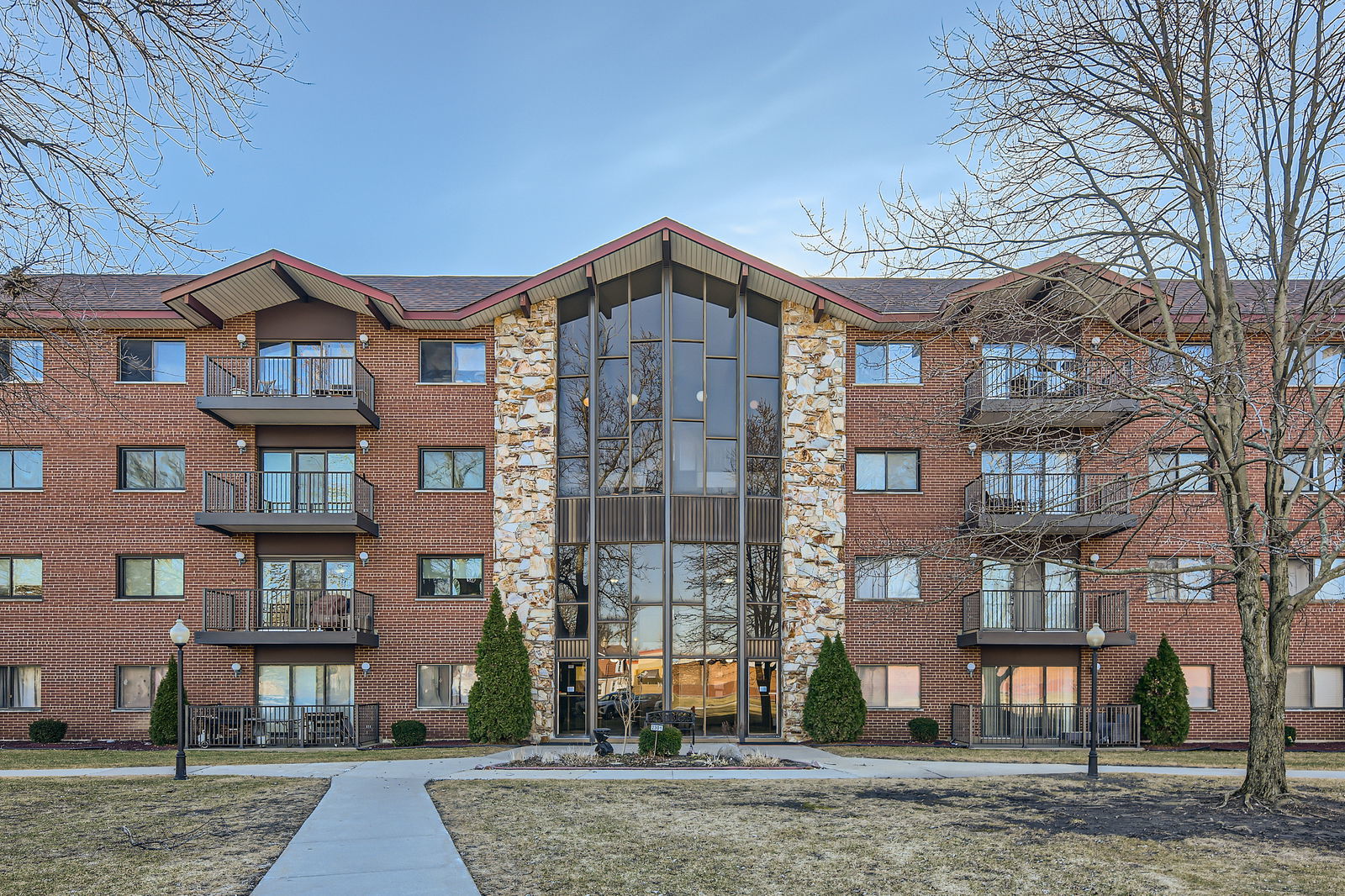 2301 183rd Street, Unit 309 Homewood, IL 60430 - Photo 1 of 24 Gallery Image 1