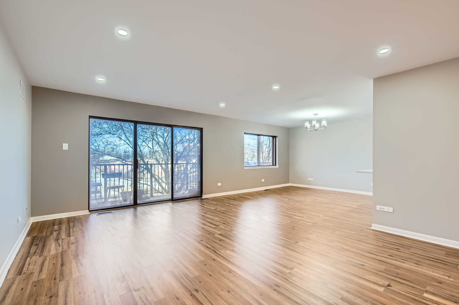 2301 183rd Street, Unit 309 Homewood, IL 60430 - Photo 2 of 24 Gallery Image 2