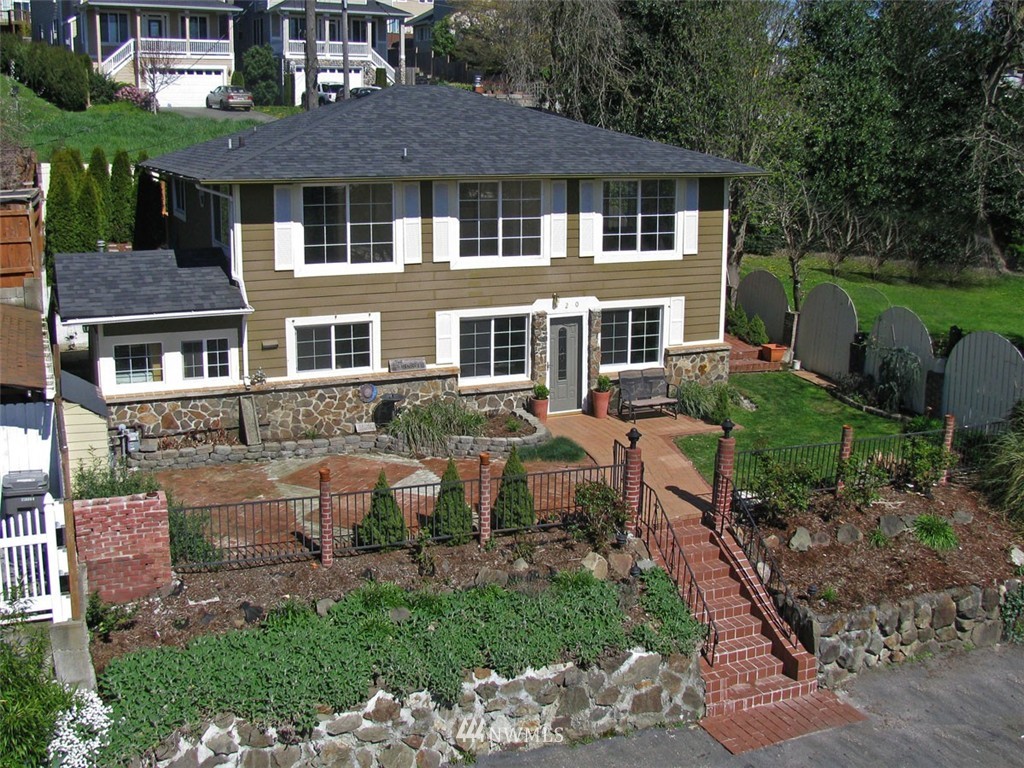 420 Southwest Langston Place Renton, WA 98057 - Photo 1 of 22