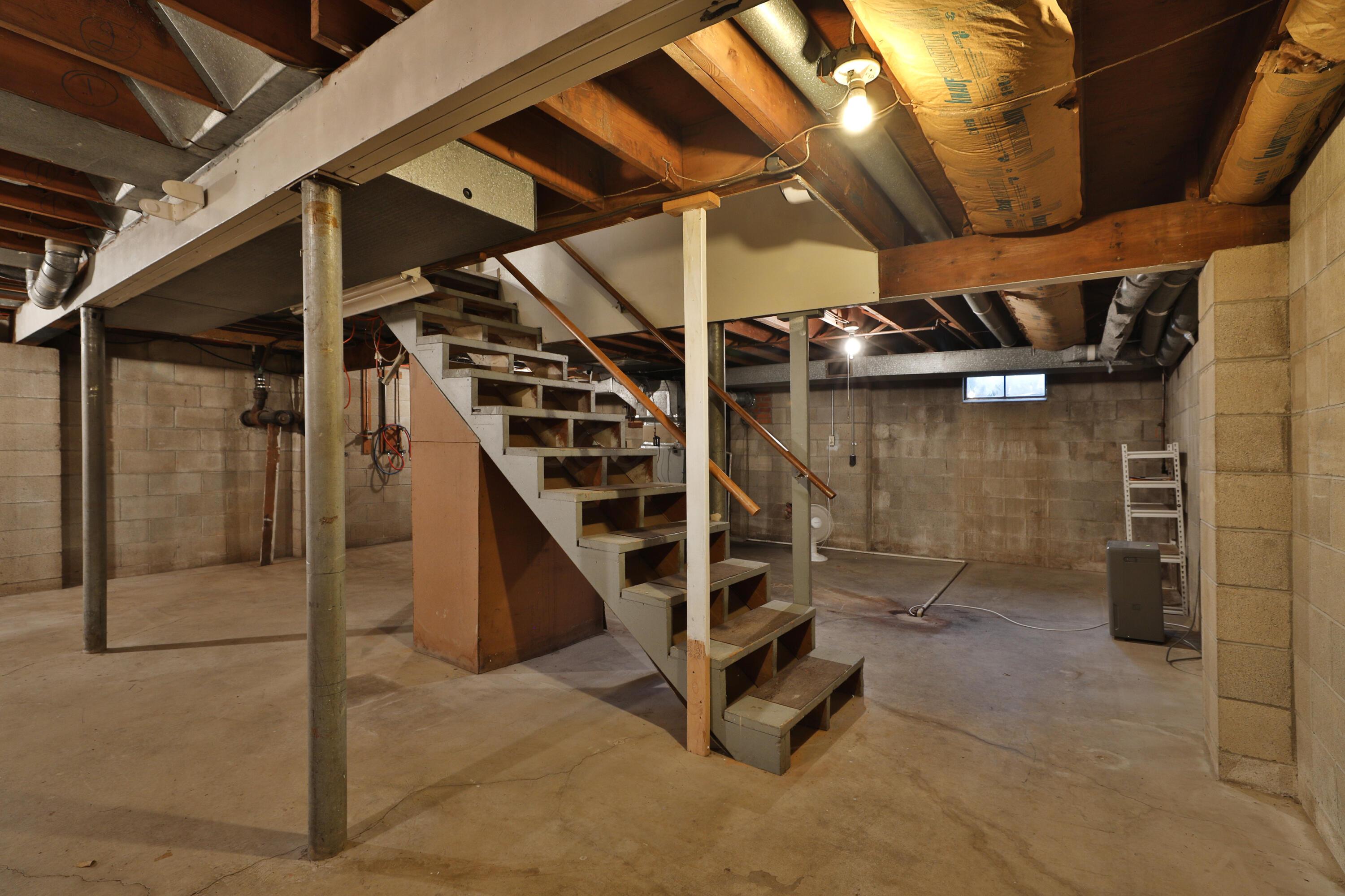 7646 Lee Road Westerville, OH 43081 - Photo 40 of 54 Basement