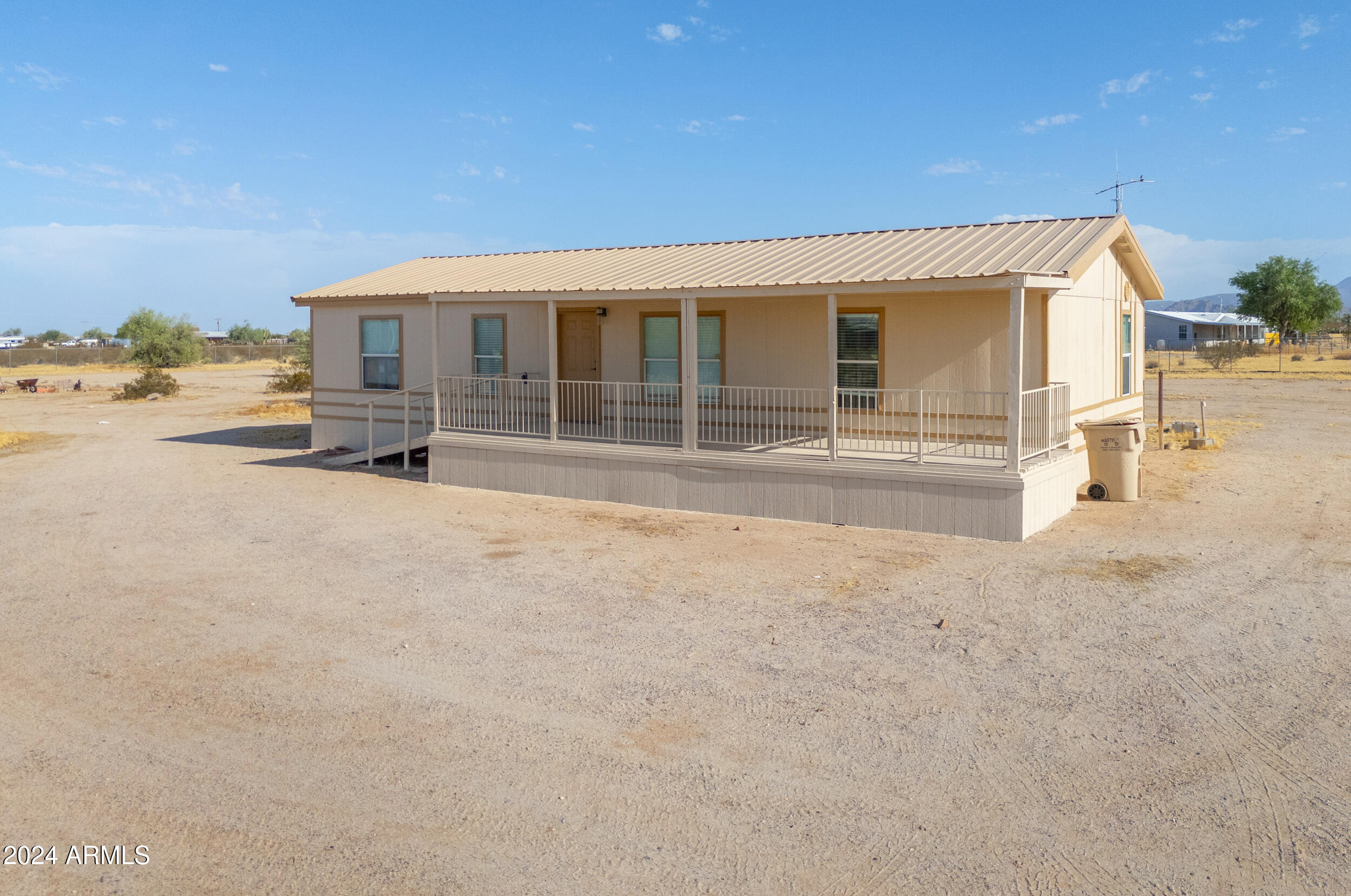 5045 North Arabian Road Maricopa, AZ 85139 - Photo 2 of 45 02