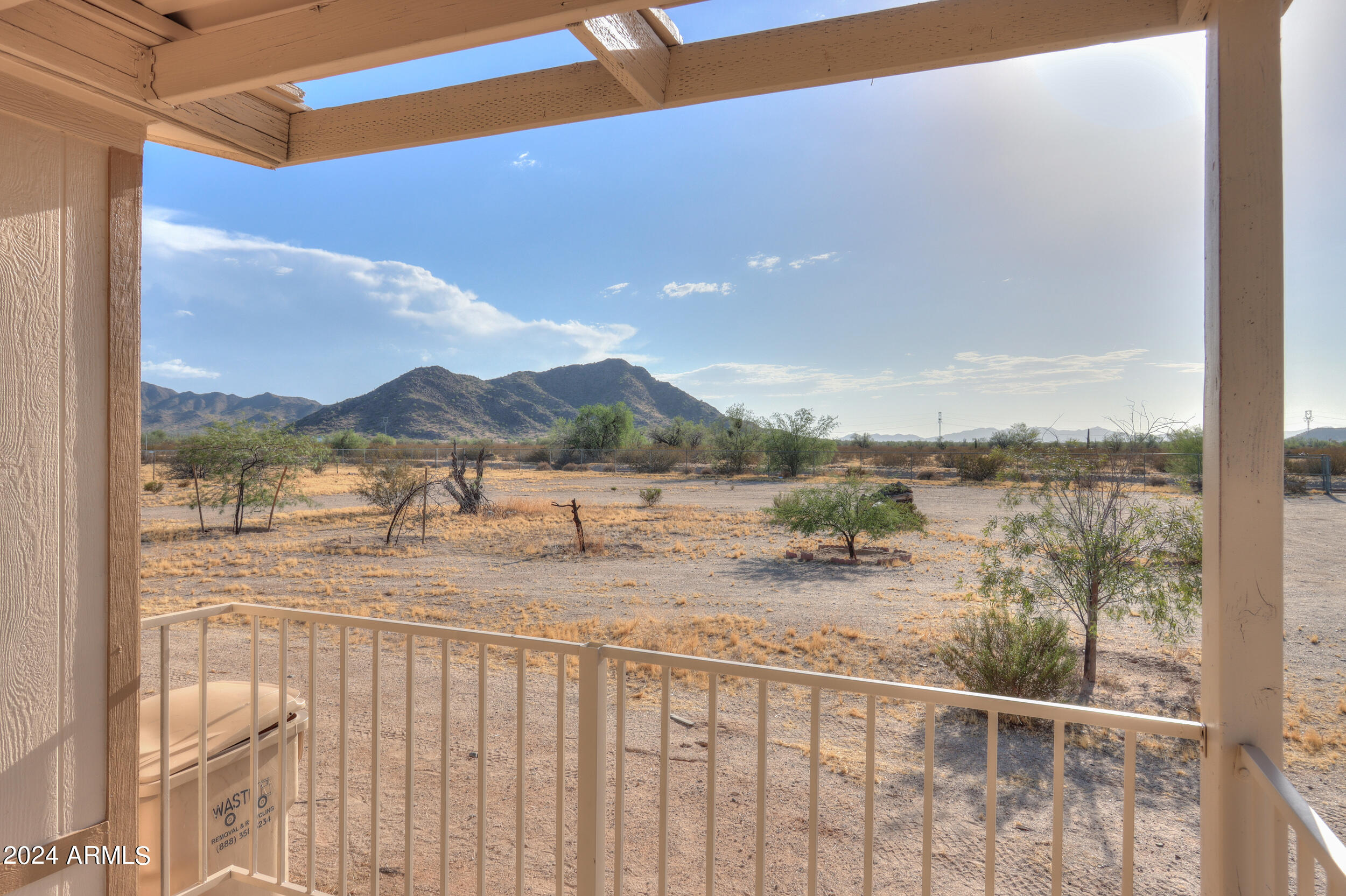 5045 North Arabian Road Maricopa, AZ 85139 - Photo 4 of 45 16