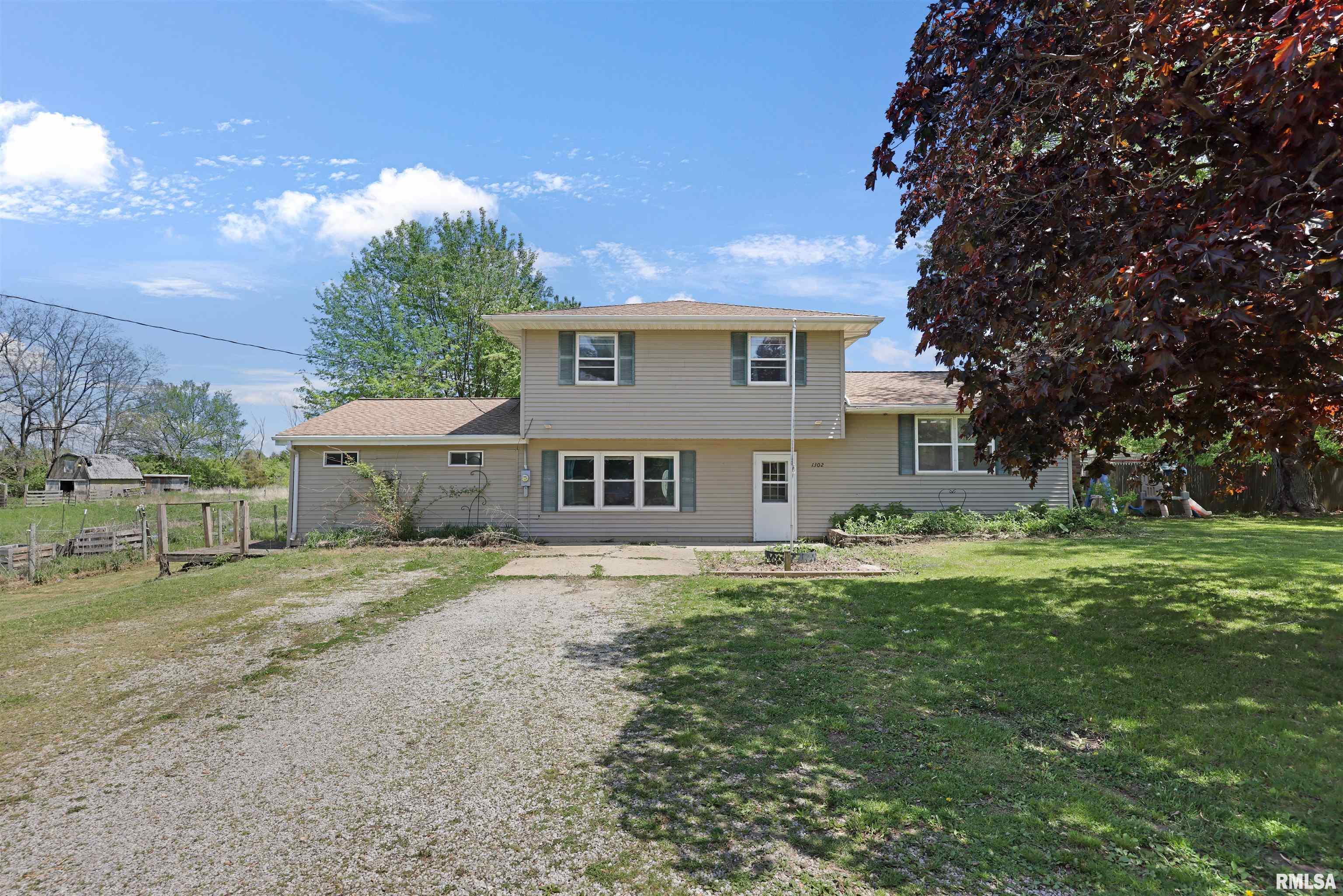 1302 Lourdes Road Metamora, IL 61548 - Photo 1 of 38