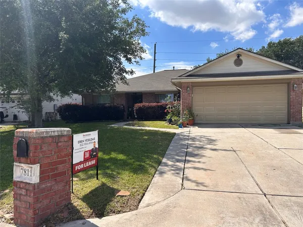 $2,000 | 7811 Fall Glen Drive, Houston, TX 77040