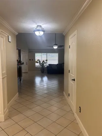 $2,000 | 7811 Fall Glen Drive, Houston, TX 77040