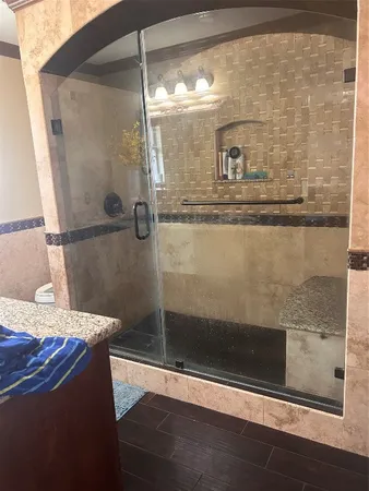 $2,000 | 7811 Fall Glen Drive, Houston, TX 77040