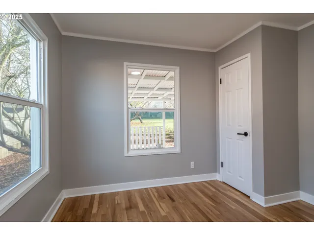 $279,900 | 1551 Northeast Morris Street, Roseburg, OR 97470