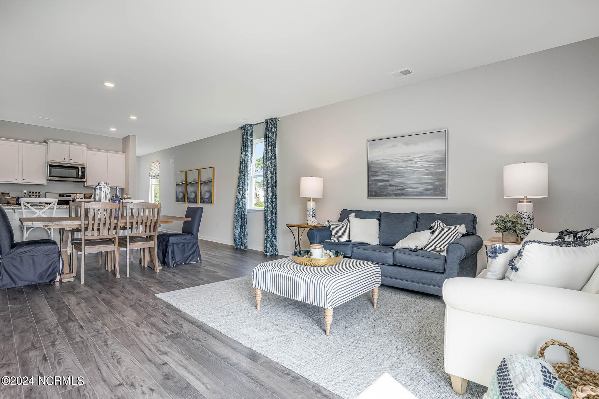 1059 Stanbury Bluff Road Southwest Supply, NC 28462 - Photo 4 of 20 2211 Blackthorn Drive_Wren B_Landing at